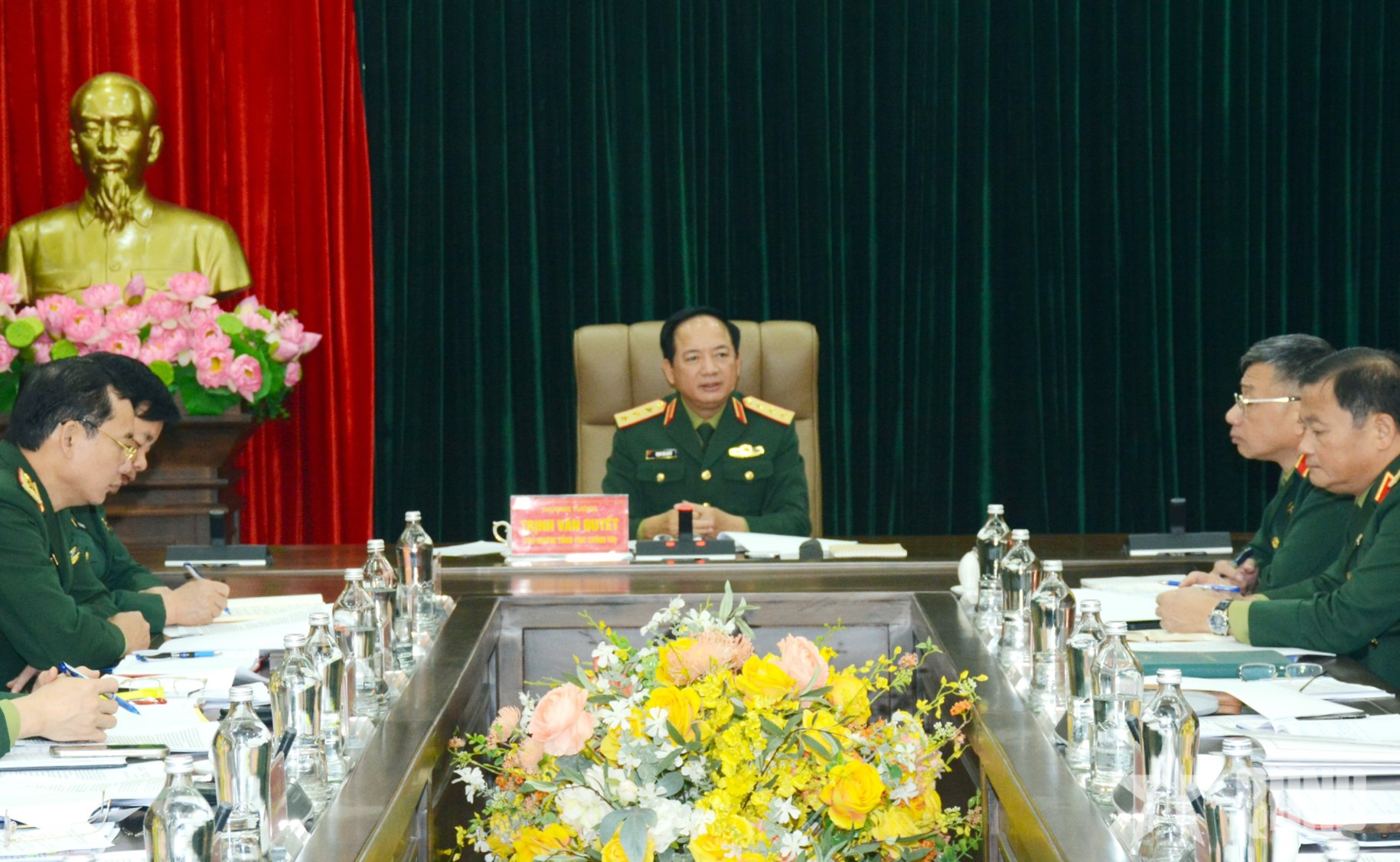 Thượng tướng Trịnh Văn Quyết chủ trì Hội nghị Ban Chủ nhiệm Tổng cục Chính trị